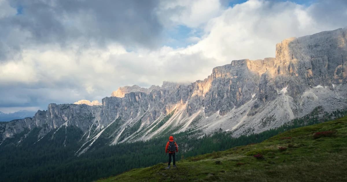 How to Use a Safety Timer Before Your Next Solo Hike